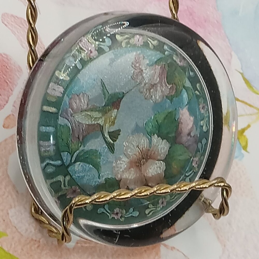 HUMMINGBIRD Floral Round Glass PAPERWEIGHT England Enesco Corp Vintage 3 1/2"